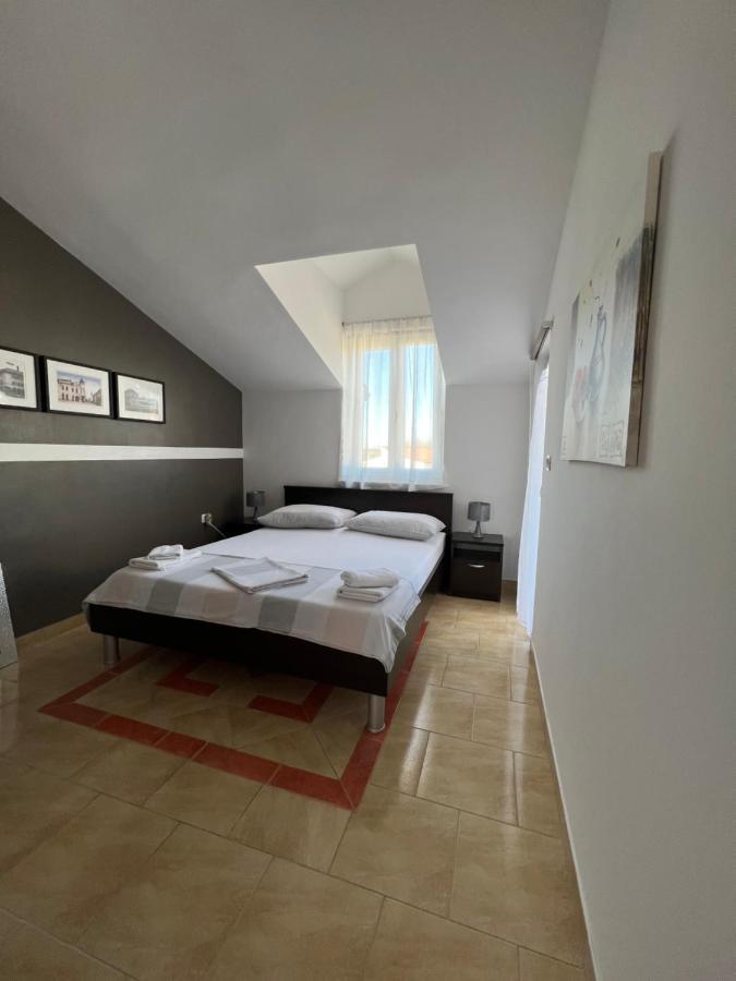 Apartmani M&L 메덜린 외부 사진