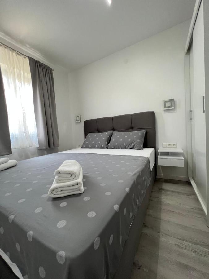 Apartmani M&L 메덜린 외부 사진