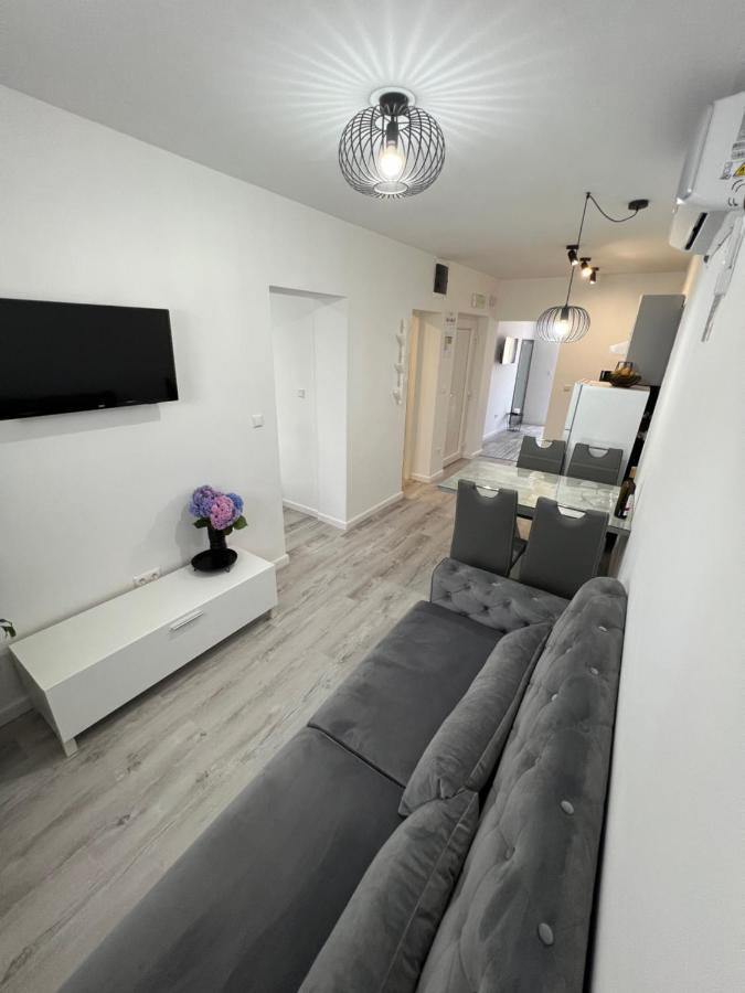 Apartmani M&L 메덜린 외부 사진