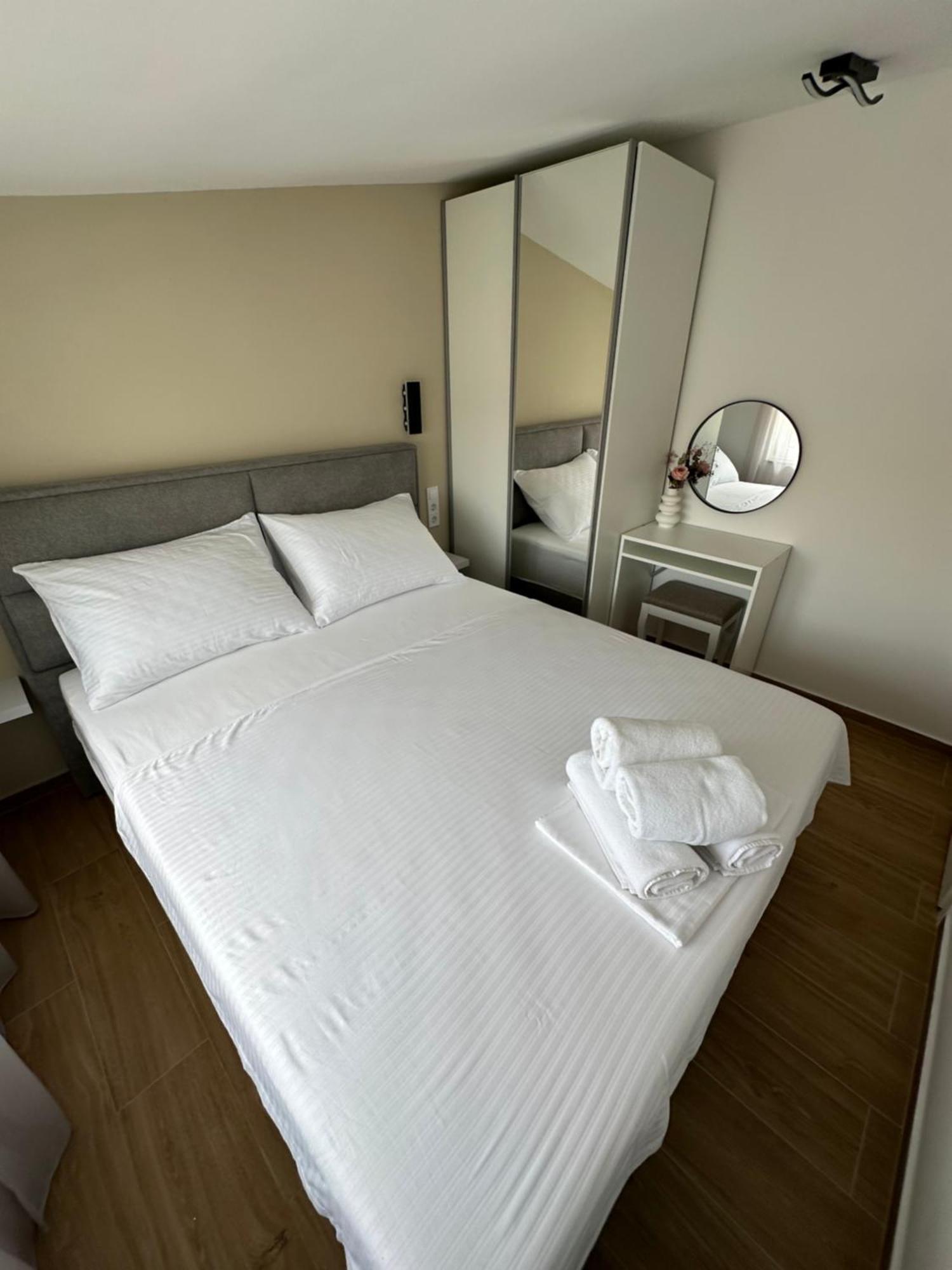 Apartmani M&L 메덜린 외부 사진
