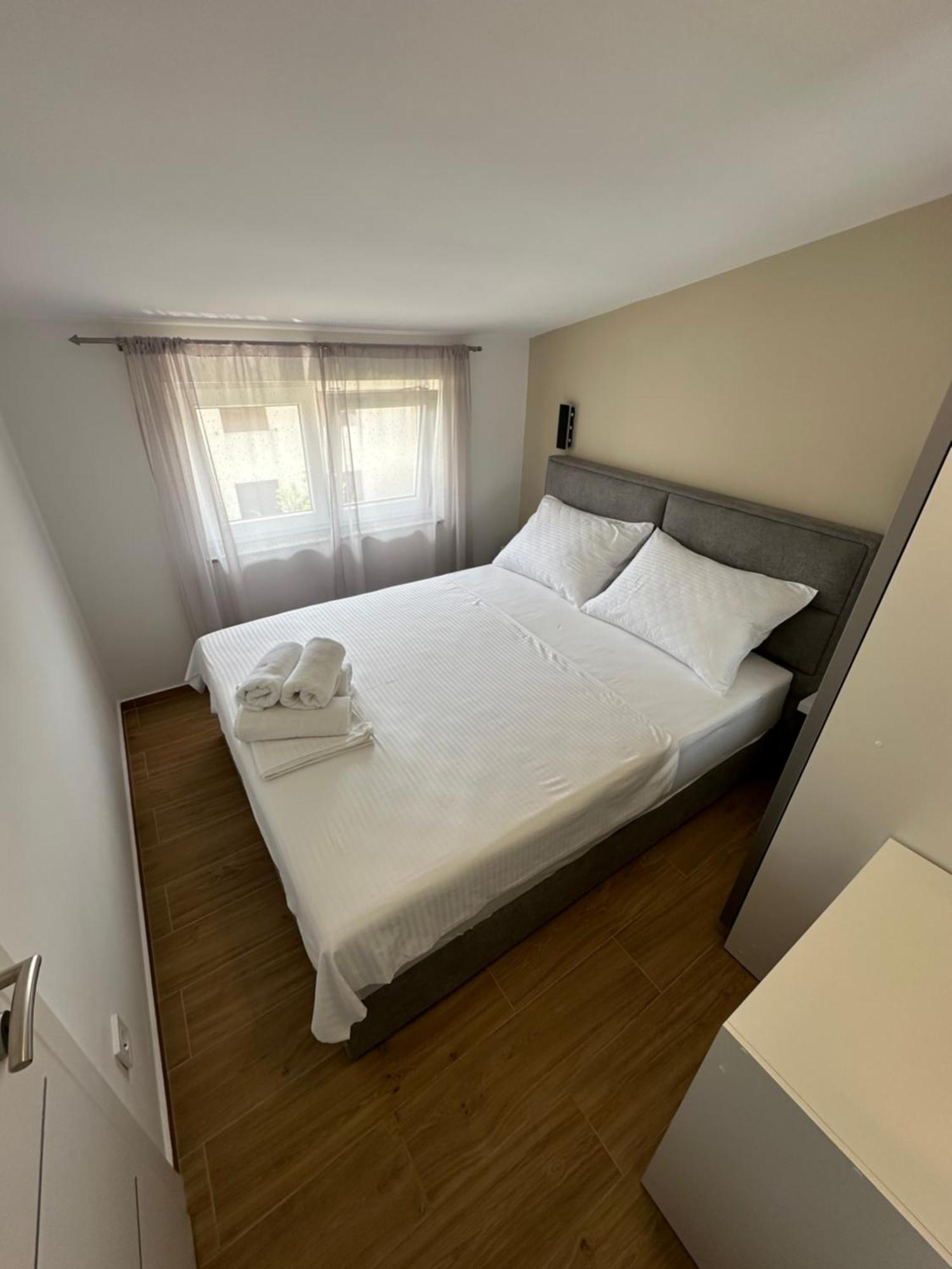 Apartmani M&L 메덜린 외부 사진