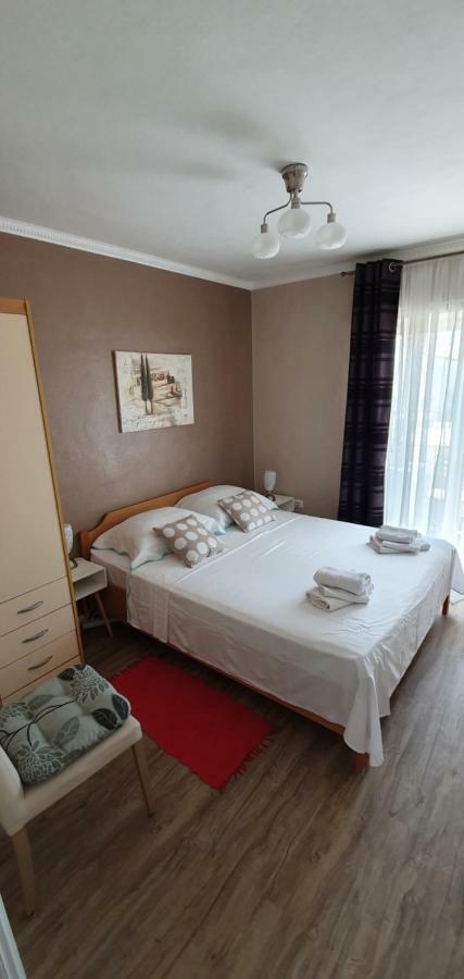 Apartmani M&L 메덜린 외부 사진